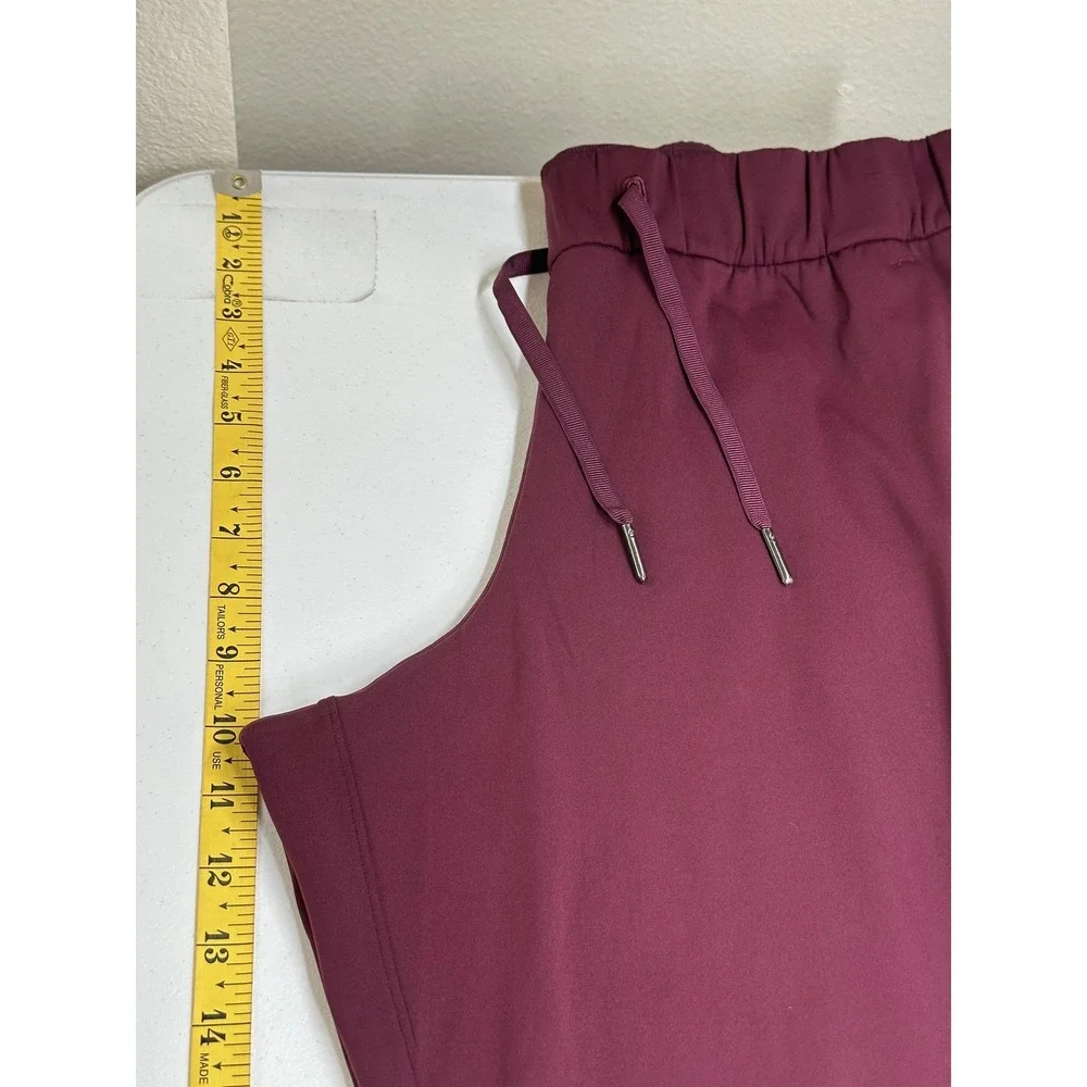 Lululemon‎ Pants Womens 8 Burgundy On The Fly 7/8 Travel Stretch Athleisure Crop